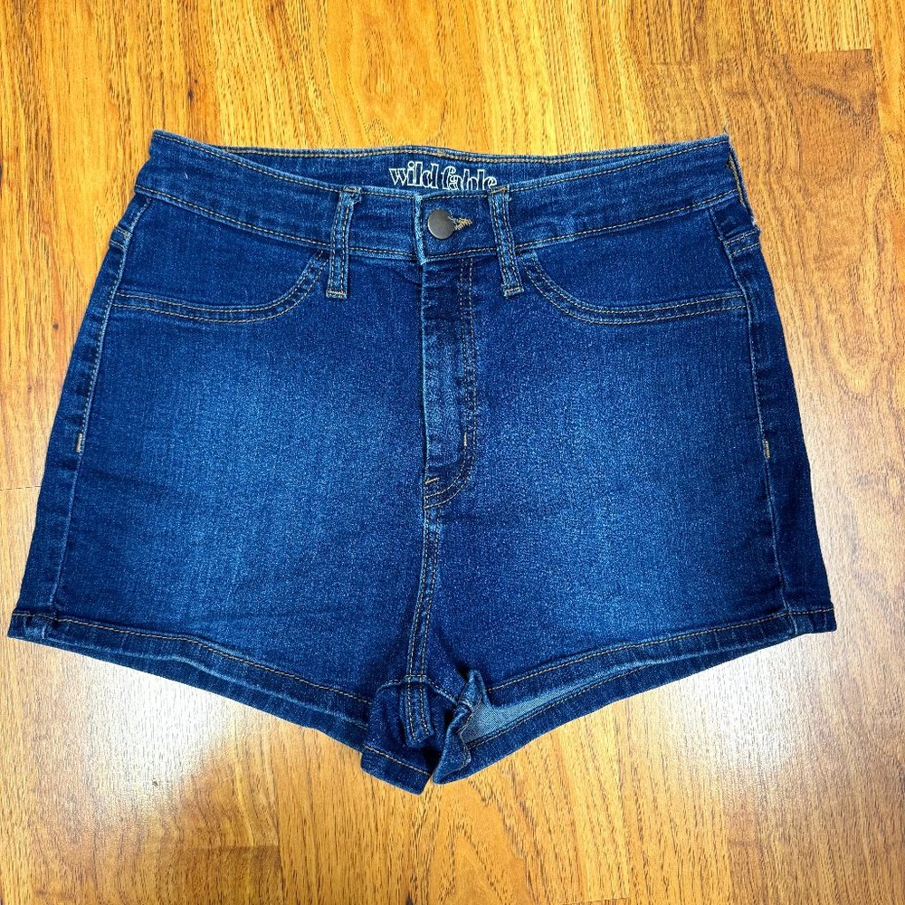 High-waisted, stretchy, jean shorts